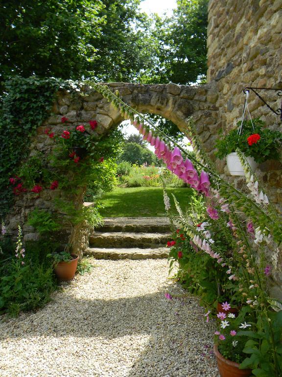 Le Domaine De L'Arche Panzió Plouasne Kültér fotó